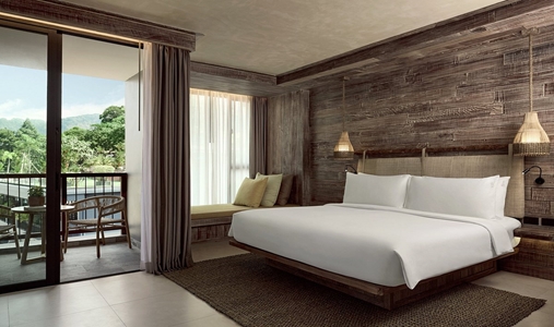 Vignette Collection DINSO RESORT & VILLAS PHUKET - Deluxe Room - Book on ClassicTravel.com