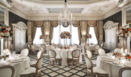 Claridge's, London - Drawing Room - Book on ClassicTravel.com