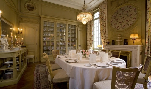 La Mirande - Napoleon III Dining Room - Book on ClassicTravel.com